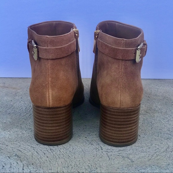 MK michael kors Suede Ankle Boots Tan Sz 7 1/2 - Picture 4 of 8